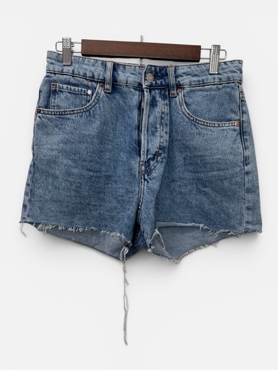 H&M Pants - NWT H&M High-Waist Denim Cut-off Women's Shorts Sz. 6